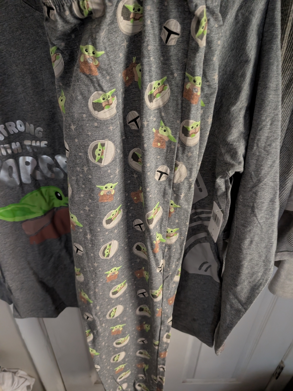 Star Wars Grey Long Sleeve Grogu Print Top& Bottom PJ Set